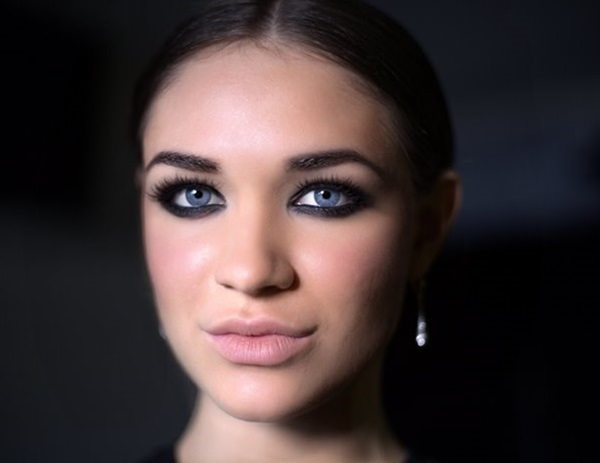 SAVI - Mobile Makeup Artist in London - Evening